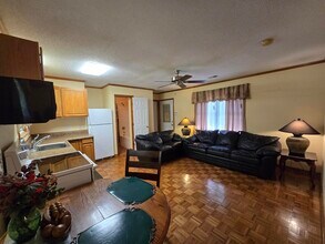 4665 Ellerbe Mill Rd in Rembert, SC - Building Photo - Building Photo