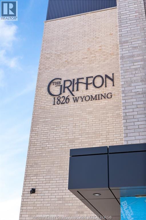 1826 Wyoming Ave in Lasalle, ON - Building Photo - Building Photo