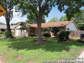 5878 Cliff Path in San Antonio, TX - Building Photo