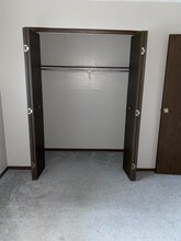 1103 W Maple St in North Canton, OH - Building Photo - Building Photo