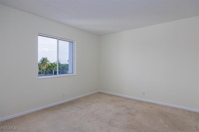property at 2885 Palm Beach Blvd