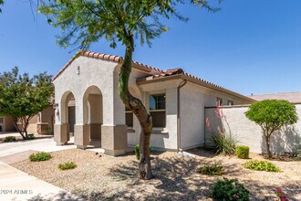 9746 E Tumbleweed Ave in Mesa, AZ - Building Photo - Building Photo