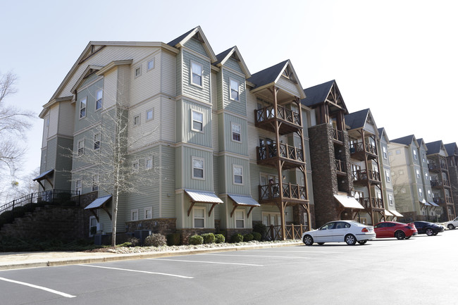 Crawford Falls Apartments in Clemson, SC - Building Photo - Building Photo