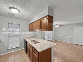 6572 Rosewood Dr in Olive Branch, MS - Foto de edificio - Building Photo