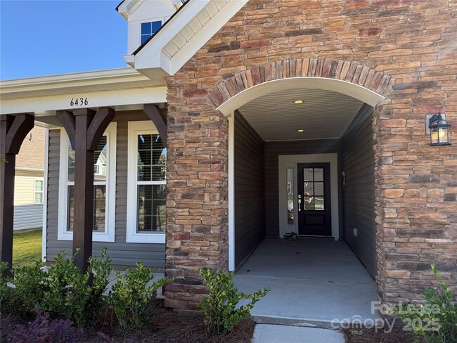 6436 Fairfax Ct in Maiden, NC - Building Photo - Building Photo