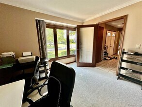 24397 Venice Dr in Novi, MI - Building Photo - Building Photo