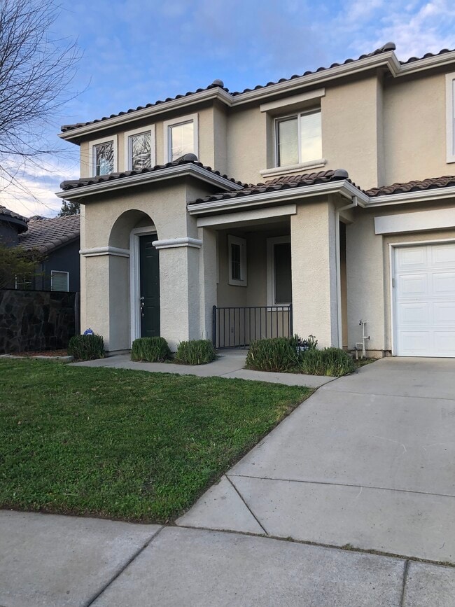 2141 Buck River St in Yuba City, CA - Building Photo - Building Photo