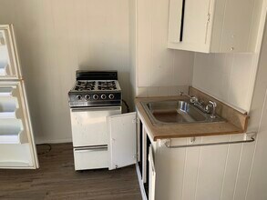 310 Morrell Pl, Unit 4 in Johnstown, PA - Foto de edificio - Building Photo