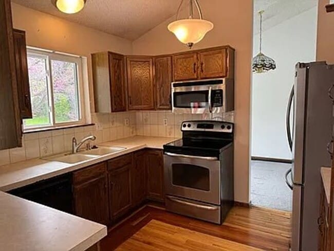 1818 Lashley St in Longmont, CO - Building Photo - Building Photo