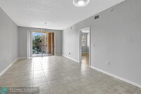 2400 E Preserve Way in Miramar, FL - Building Photo - Building Photo