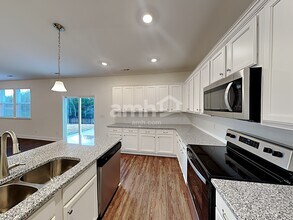 4741 Chutney Dr in Nashville, TN - Foto de edificio - Building Photo