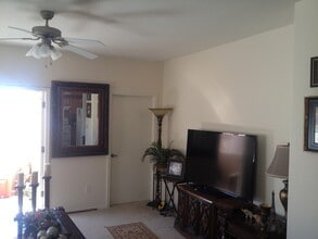 6800 Vista Del Norte Rd NE, Unit 827 in Albuquerque, NM - Building Photo - Building Photo