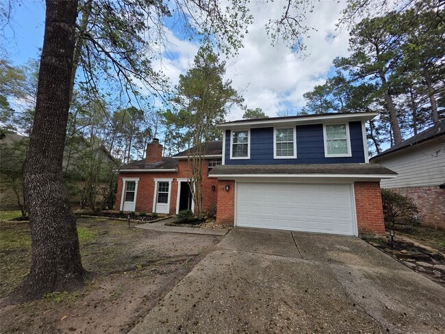 property at 8 Fawnchase Ct