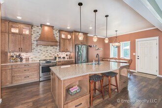 2100 Alyeska Dr in Fairbanks, AK - Building Photo - Building Photo