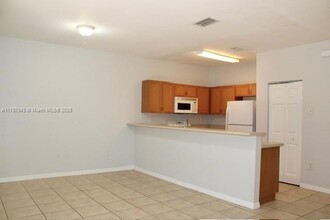 14071 SW 49th St in Miramar, FL - Building Photo - Building Photo