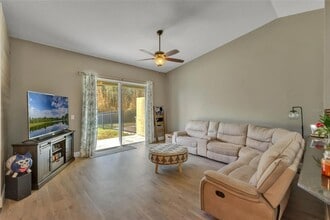 764 Chacall Loop in Mount Dora, FL - Building Photo - Building Photo