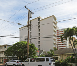 Pacific International Condos in Honolulu, HI - Building Photo - Building Photo