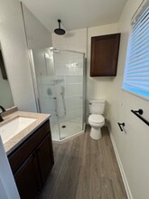 1302 Blueridge Pkwy in Longview, TX - Foto de edificio - Building Photo