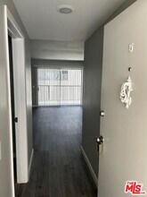 1412 Brockton Ave in Los Angeles, CA - Building Photo - Building Photo