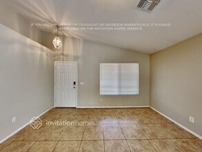 6305 W Toronto Way in Phoenix, AZ - Building Photo - Building Photo