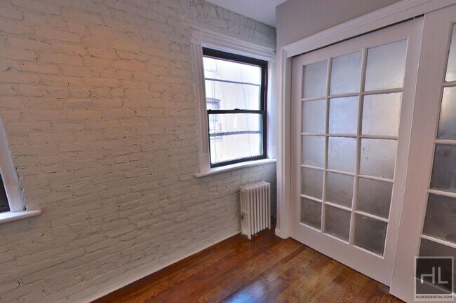 E 13TH ST. in New York, NY - Building Photo - Building Photo