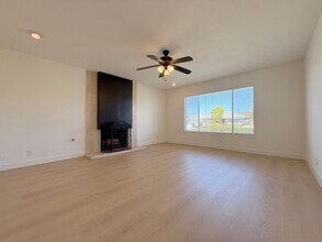 21351 Sand Dollar Ln in Huntington Beach, CA - Building Photo - Building Photo