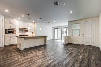 3855 S McQueen Rd in Chandler, AZ - Building Photo - Building Photo
