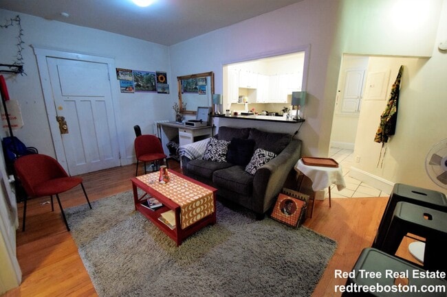 property at 54 Egmont St