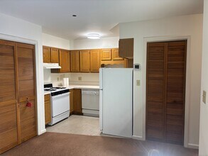 181 Westport Ave in Norwalk, CT - Building Photo - Building Photo