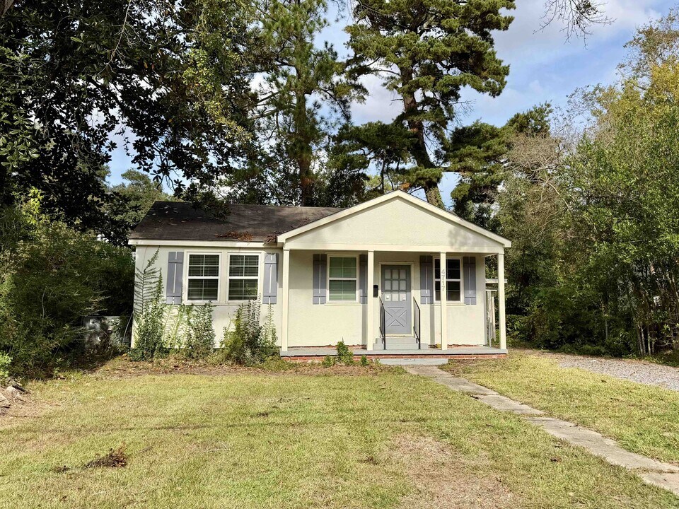 4717 Orchid St in Baton Rouge, LA - Building Photo