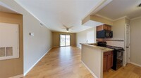 904 University Oaks Blvd, Unit 121 in College Station, TX - Building Photo - Building Photo