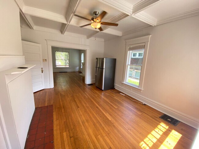 231 E 16th Ave in Columbus, OH - Building Photo - Building Photo
