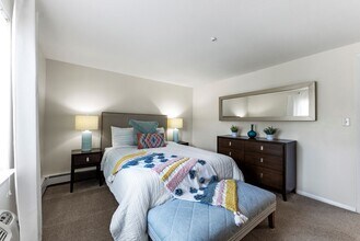 The Groves at Milford in Milford, MA - Building Photo - Building Photo