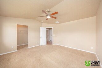2112 W Summit Pkwy in Spokane, WA - Building Photo - Building Photo