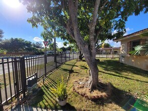 5451 SW 5th Terrace in Coral Gables, FL - Building Photo - Building Photo