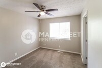 9018 Hurst Ct photo'