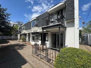 1115 W 6th Ave in Eugene, OR - Building Photo - Building Photo
