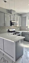 2305 E San Andrea St in Edinburg, TX - Building Photo - Building Photo