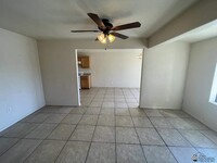 309 S 19th Ave in Yuma, AZ - Building Photo - Building Photo