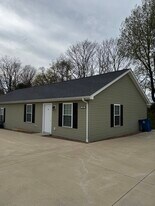 139 School Side Dr, Unit 139 B Schoolside Drive in Brandenburg, KY - Building Photo