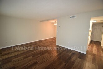 2720 S San Gully Rd in Lakeland, FL - Building Photo - Building Photo