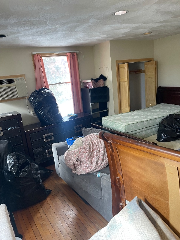 28 William St, Unit 1 in Worcester, MA - Building Photo - Building Photo