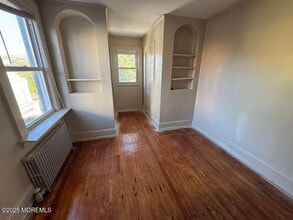 110 Rector St in Perth Amboy, NJ - Building Photo - Building Photo