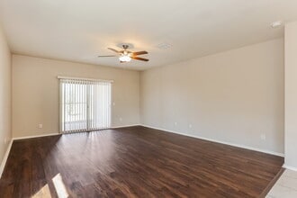 25444 W Darrel Dr in Buckeye, AZ - Building Photo - Building Photo