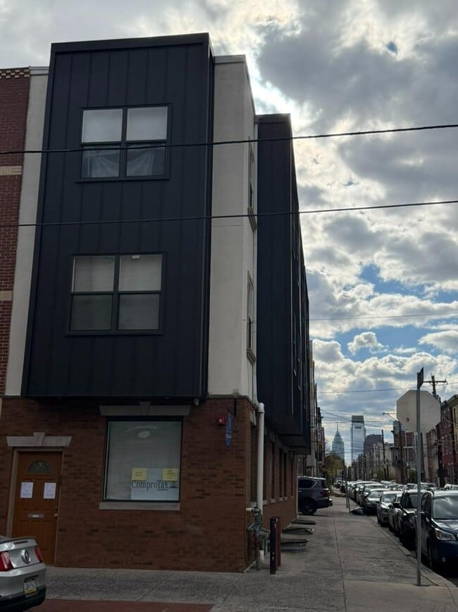 1618 Cecil B. Moore Ave