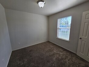 17406 Energy Ln in Dallas, TX - Building Photo - Building Photo