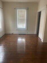 1205 Paquin St, Unit 102 in Columbia, MO - Building Photo - Building Photo