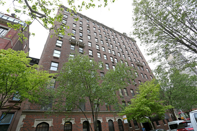 Dara Gardens in New York, NY - Foto de edificio - Building Photo