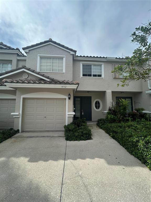 4752 NW 59th Mnr