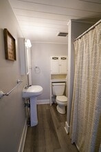 6 Pleasant St in Pepperell, MA - Building Photo - Building Photo